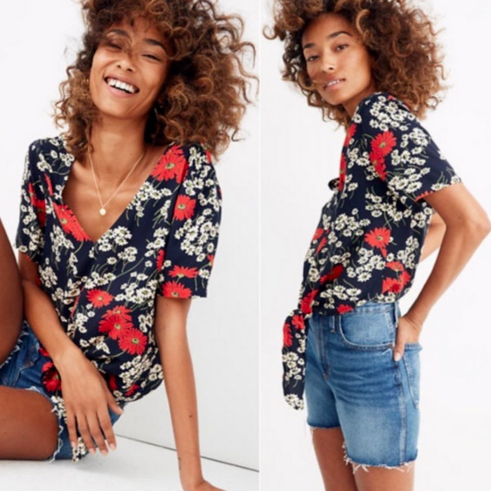 MADEWELL NAVY BLUE HILLSIDE DAISIES SHORT SLEEVE NOVEL TIE-FRONT TOP